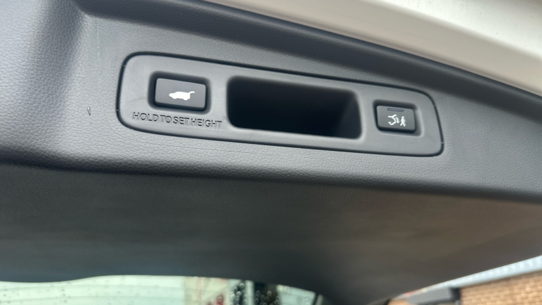 Honda CR-V 2.0 eHEV Advance 5dr eCVT Hybrid Estate